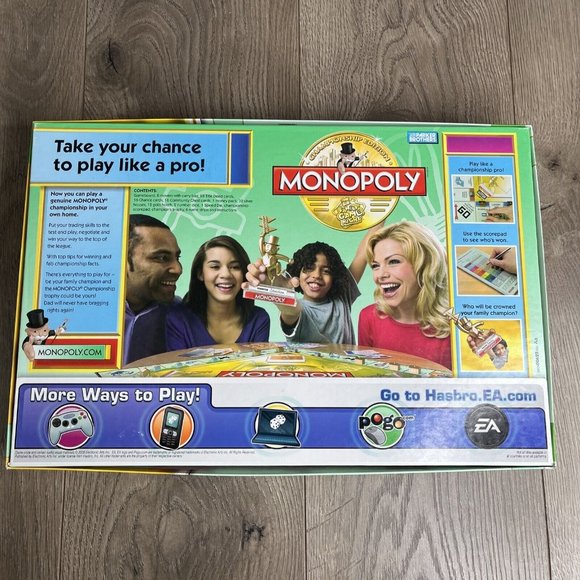 Monopoly Championship Edition Family Game With Trophy 2009 Hasbro - Picture 2 of 15